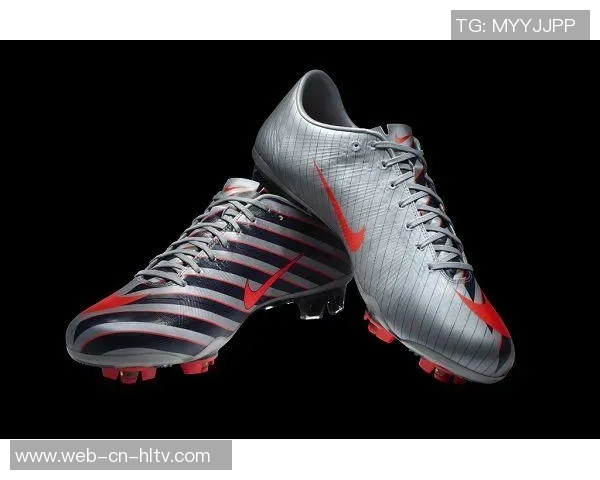 探索C罗CR7足球鞋的魅力与性能提升你的球场表现 探索C罗CR7足球鞋的魅力与性能提升你的球场表现